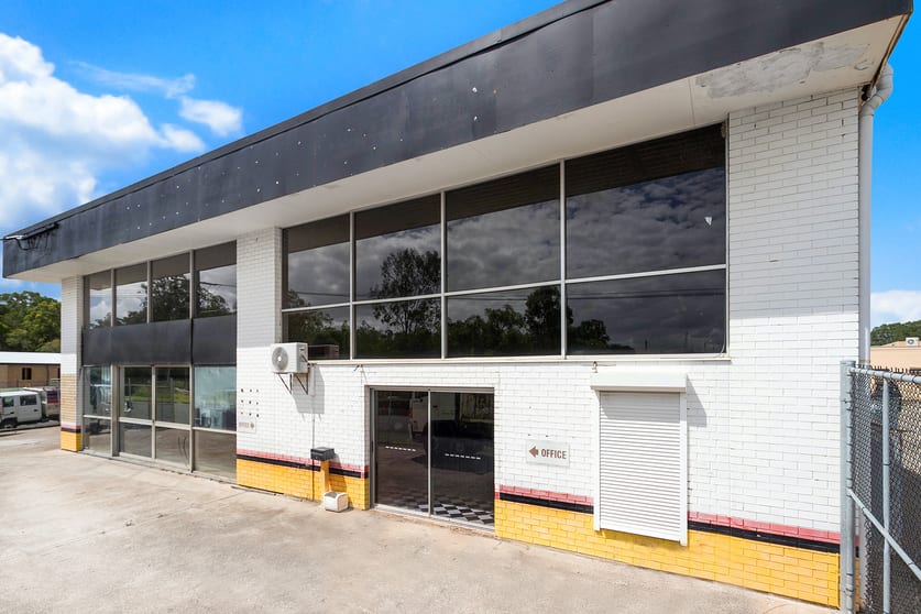 Click to view all images 5/11 Leanne Crescent Lawnton QLD 4501 - Image 3