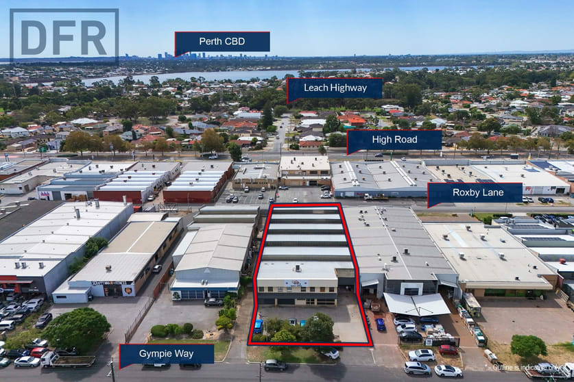 Click to view all images 14 Gympie Way Willetton WA 6155 - Image 3