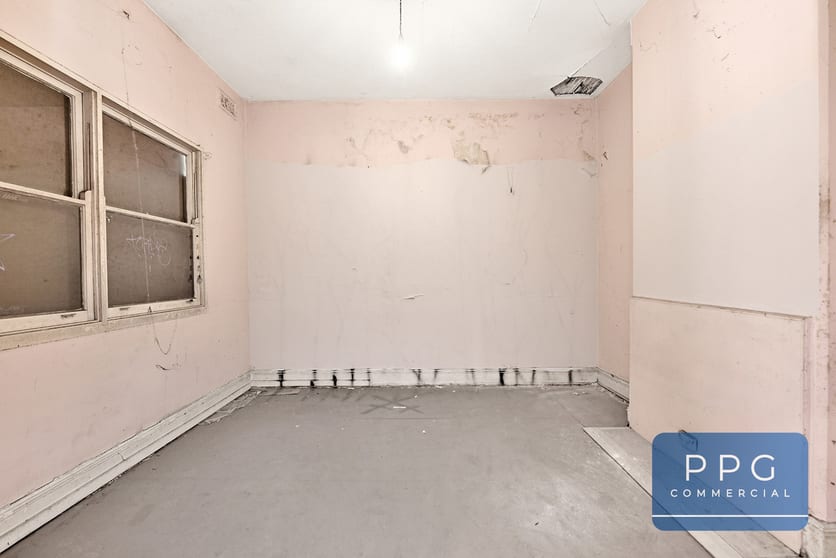 Click to view all images 5 West Botany Street Arncliffe NSW 2205 - Image 2