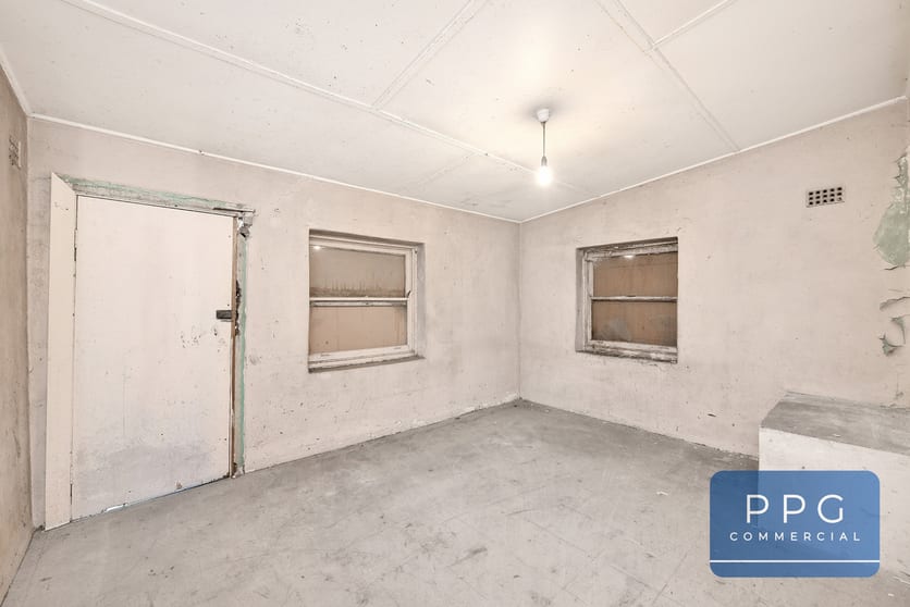 Click to view all images 5 West Botany Street Arncliffe NSW 2205 - Image 3