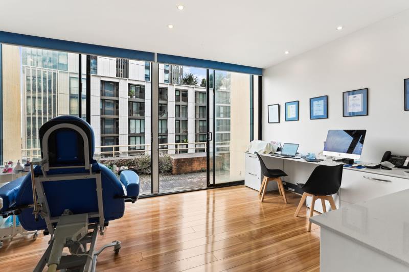 Click to view all images Suite 304, 251 Oxford Street Bondi Junction NSW 2022 - Image 3