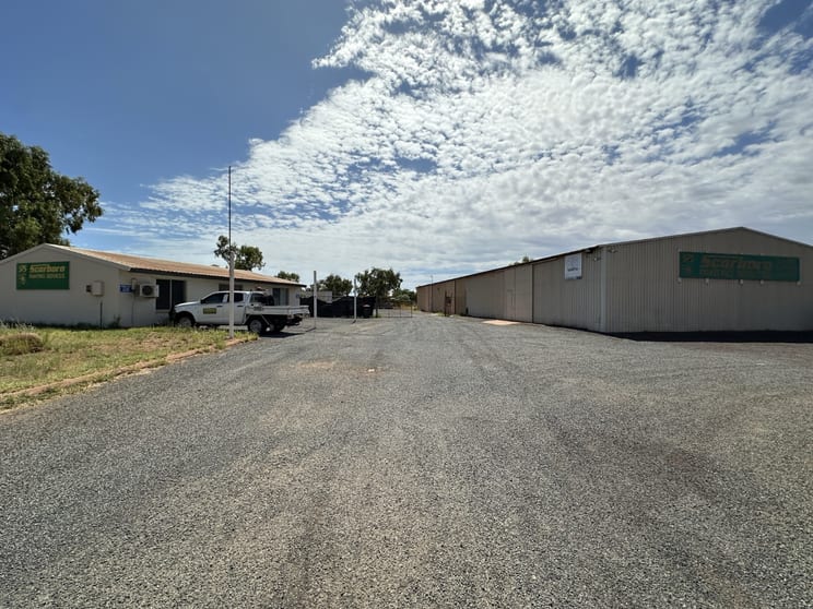 Click to view all images 2498 Pemberton Way Karratha Industrial Estate WA 6714 - Image 1