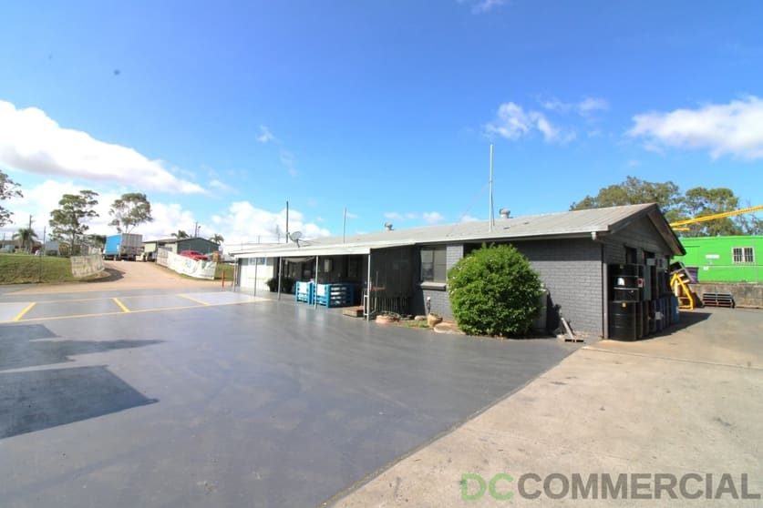 Click to view all images 7 Allen Court Torrington QLD 4350 - Image 2