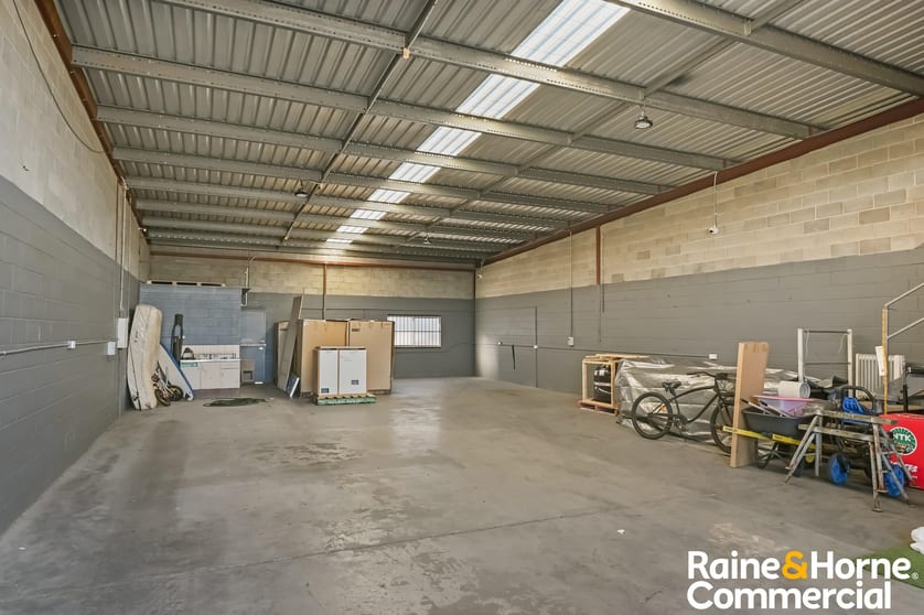 Click to view all images 2/3 Johnstone Road Brendale QLD 4500 - Image 2