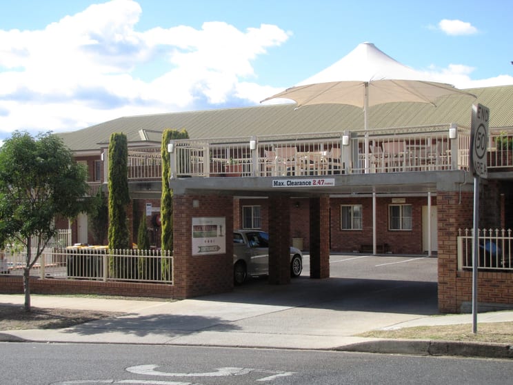 Click to view all images West Tamworth NSW 2340 - Image 3