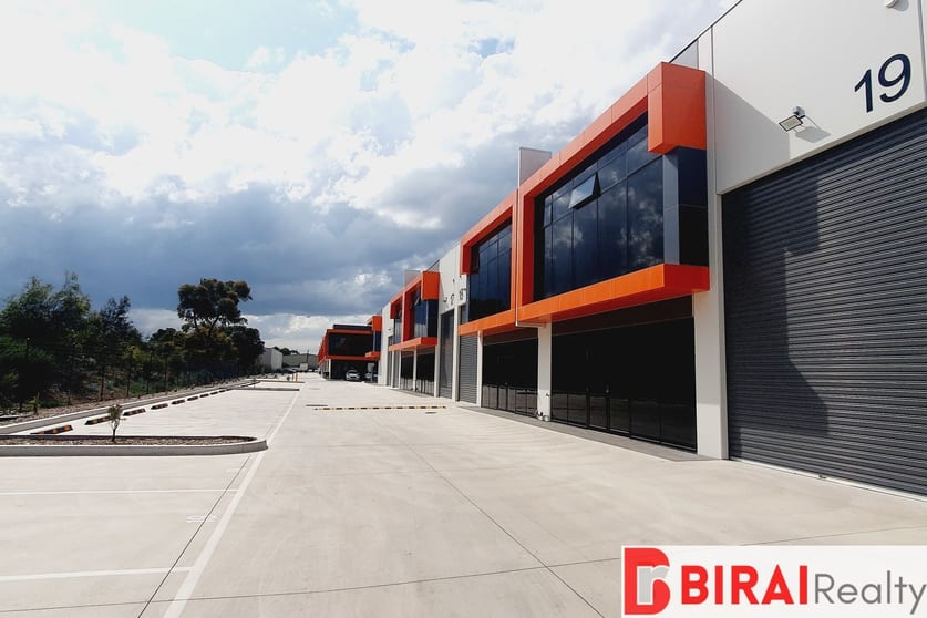 Click to view all images U-19/49 Mcarthurs Road Altona North VIC 3025 - Image 1