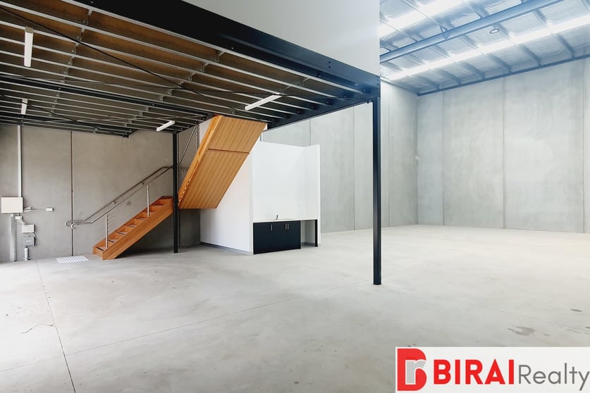 Click to view all images U-19/49 Mcarthurs Road Altona North VIC 3025 - Image 3