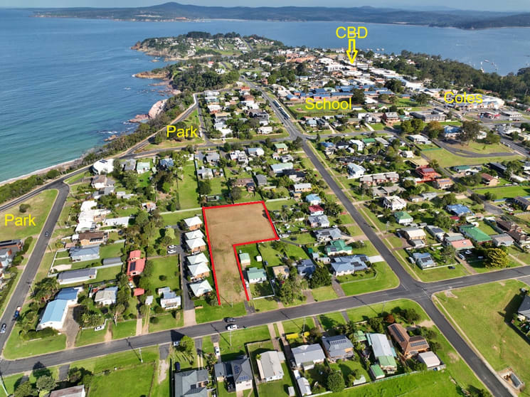 Click to view all images 14 Bungo Street Eden NSW 2551 - Image 2
