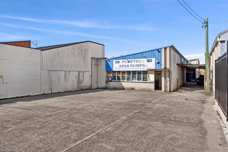 Click to view all images 40 Sydenham Road Brookvale NSW 2100 - Image 1