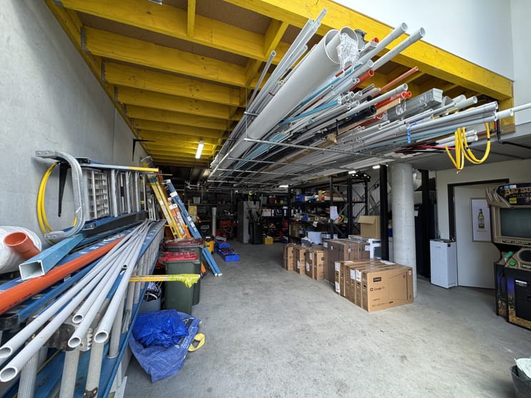 Click to view all images Unit 8/20-22 Yalgar Road Kirrawee NSW 2232 - Image 2
