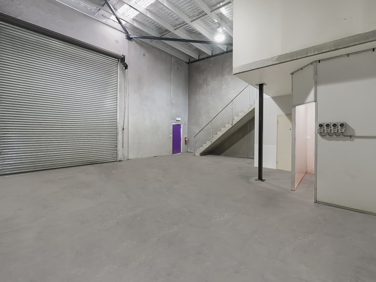 B4/5-7 Hepher Road Campbelltown NSW 2560 - Image 2