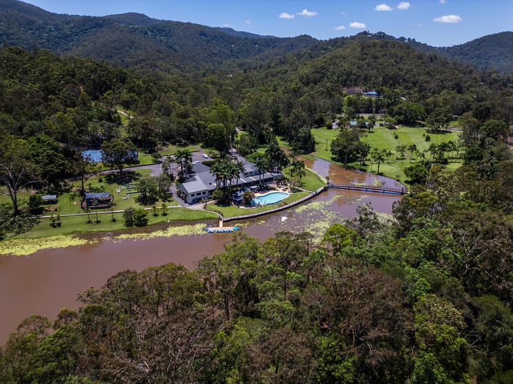 Click to view all images 555 Nerang Murwillumbah Road Advancetown QLD 4211 - Image 3