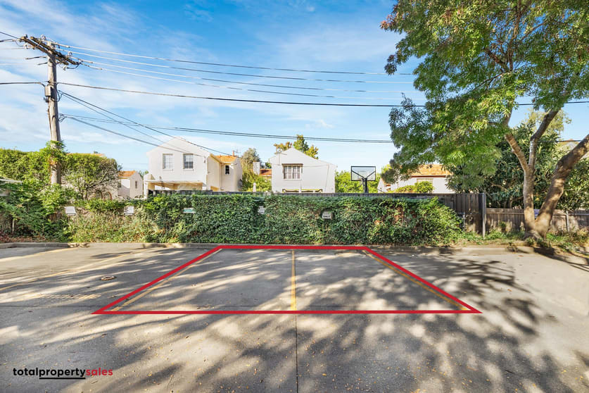 Click to view all images 5/16 Bougainville Street Griffith ACT 2603 - Image 3