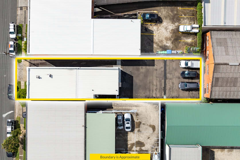 Click to view all images 11 Chard Road Brookvale NSW 2100 - Image 3