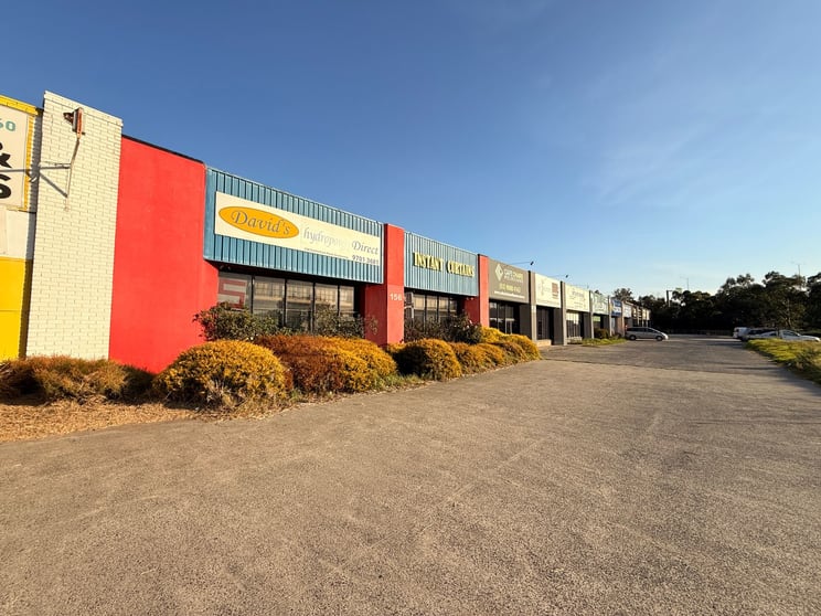 Click to view all images 156 Cheltenham Road Dandenong VIC 3175 - Image 2
