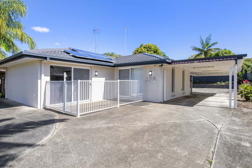 126 Olsen Avenue Arundel QLD 4214 - Image 1
