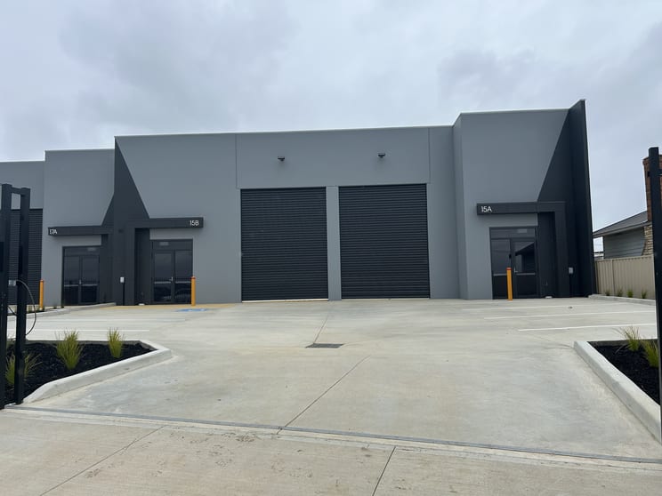 Click to view all images 1/15 Osborne Street Bacchus Marsh VIC 3340 - Image 1