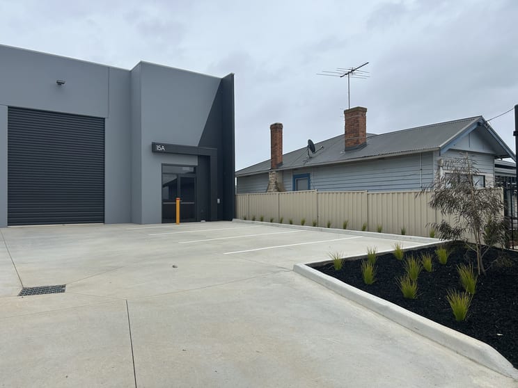 Click to view all images 1/15 Osborne Street Bacchus Marsh VIC 3340 - Image 2
