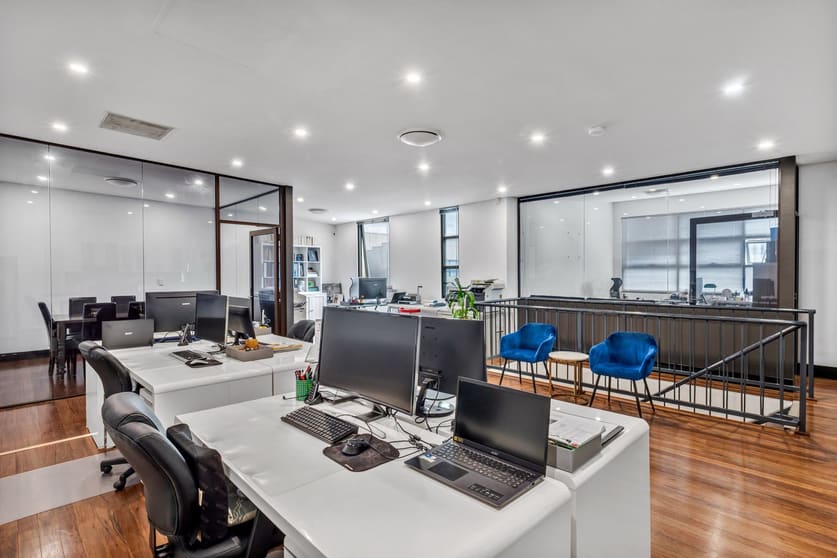 Unit 11 56-58 O'Riordan Street Alexandria NSW 2015 - Image 2