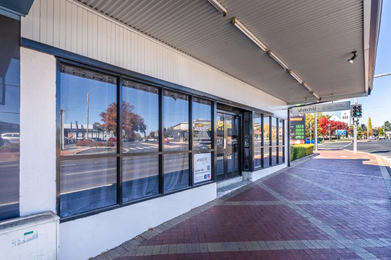 Click to view all images 353-355 Summer Street Orange NSW 2800 - Image 2