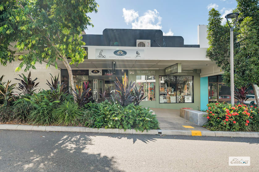 Click to view all images 90 Goondoon Street Gladstone QLD 4680 - Image 1