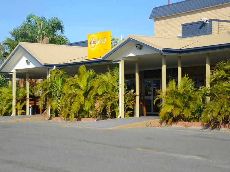 Click to view all images Blackwater QLD 4717 - Image 2