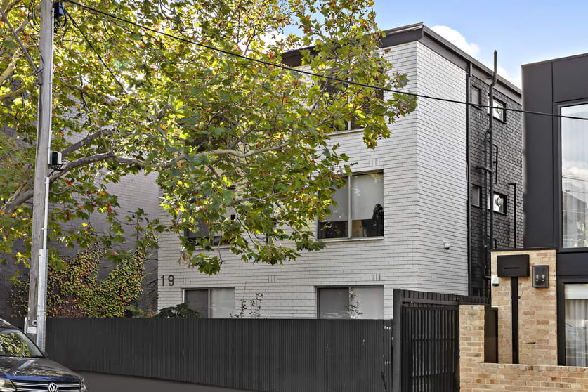Click to view all images 19-21 Rankins Road Kensington VIC 3031 - Image 1