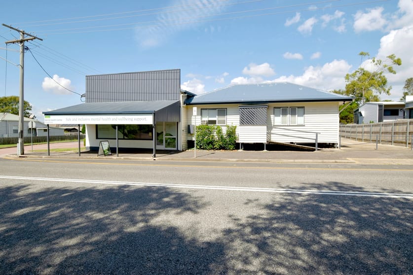 Click to view all images 9 Derby Street South Gladstone QLD 4680 - Image 3