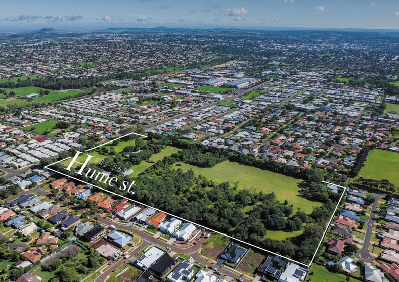 Click to view all images 542-558 Hume Street Middle Ridge QLD 4350 - Image 1