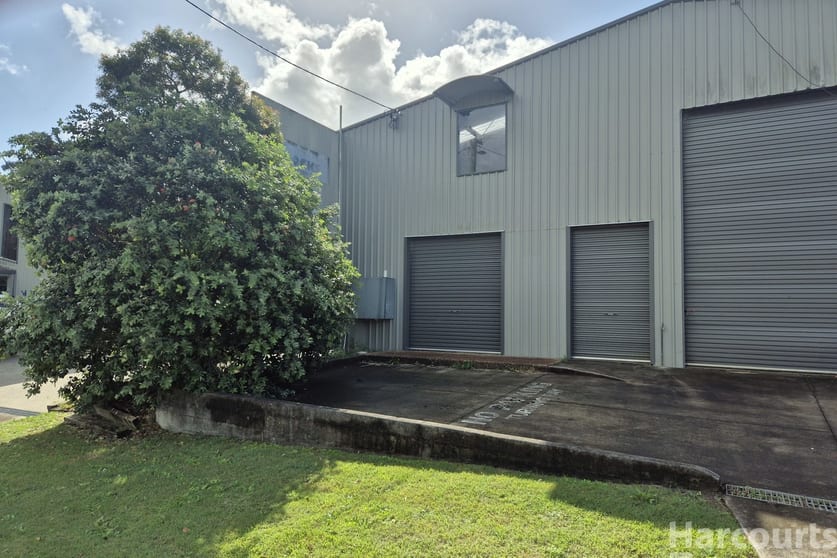 Click to view all images 2/47-49 Frederick Kelly Street South West Rocks NSW 2431 - Image 1