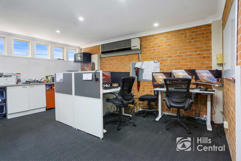 Click to view all images 8/27 Terminus Street Castle Hill NSW 2154 - Image 2
