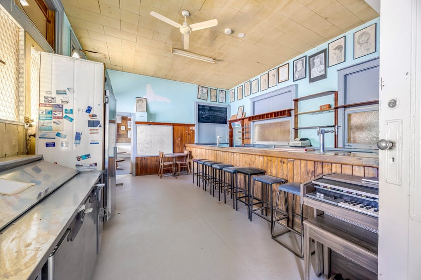 Click to view all images 44-50 Main Street Willaura VIC 3379 - Image 3