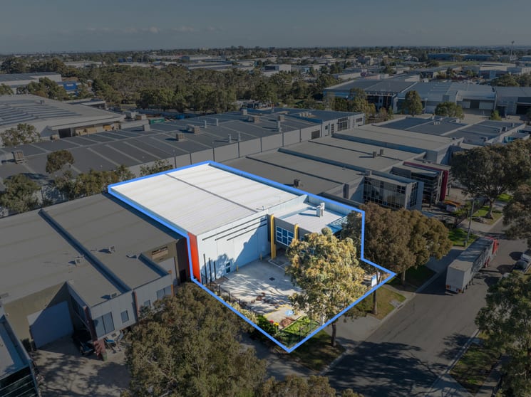 Click to view all images 9 The Crossway Campbellfield VIC 3061 - Image 1