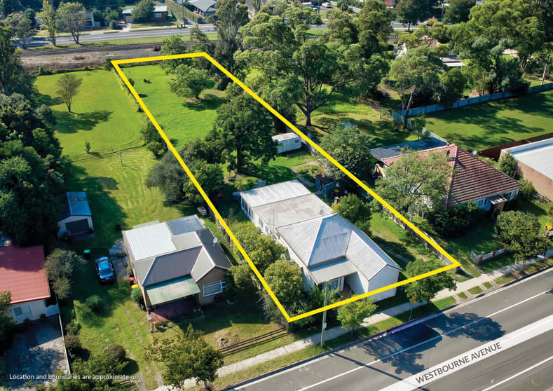 Click to view all images 86 Westbourne Avenue Thirlmere NSW 2572 - Image 3