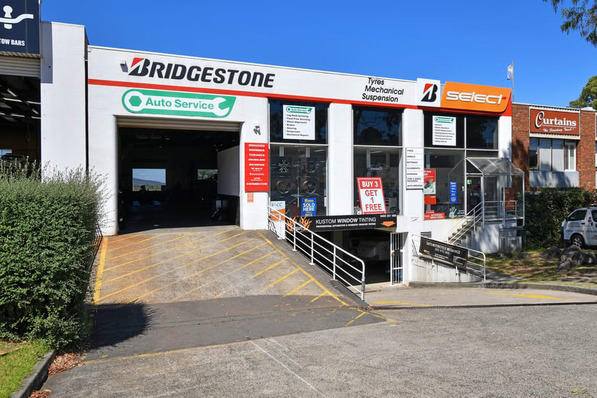 Click to view all images 876 Burwood Highway Ferntree Gully VIC 3156 - Image 2