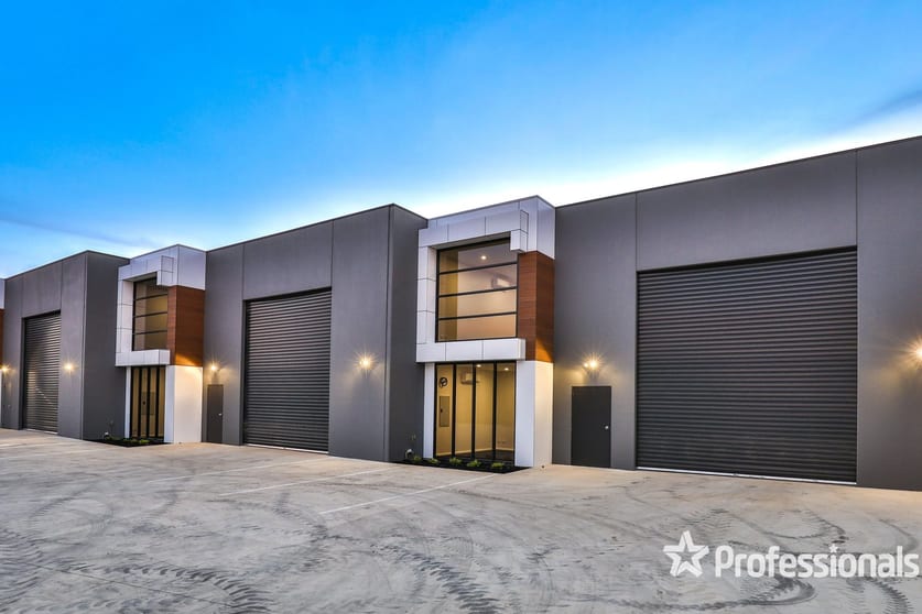 Click to view all images 4/6 Bathurst Court Mildura VIC 3500 - Image 3