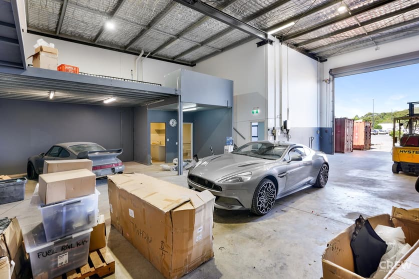 Click to view all images 12/38 Kendor Street Arundel QLD 4214 - Image 3