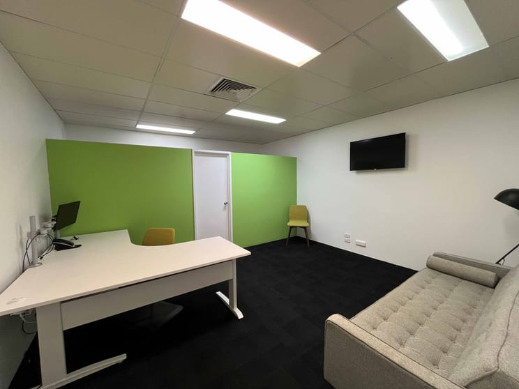 Click to view all images 4/328 Albany Highway Victoria Park WA 6100 - Image 3