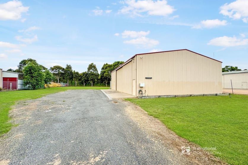30 Giles Street Bairnsdale VIC 3875 - Image 2