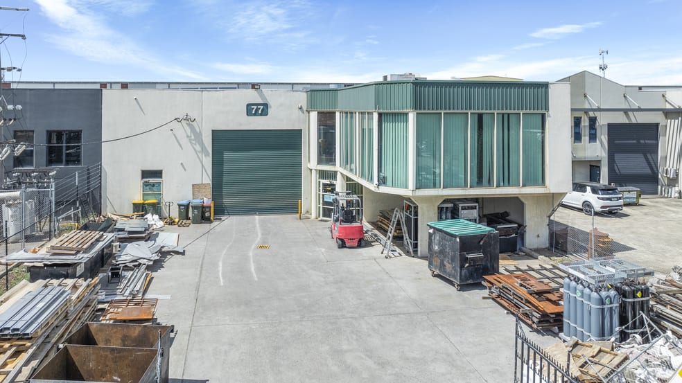 Click to view all images 77 Merola Way Campbellfield VIC 3061 - Image 2