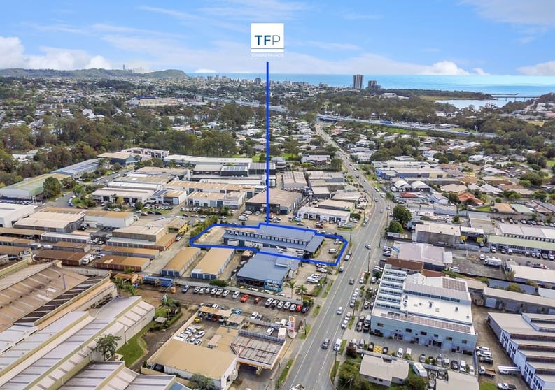 Click to view all images 49-51 Currumbin Creek Road Currumbin Waters QLD 4223 - Image 1