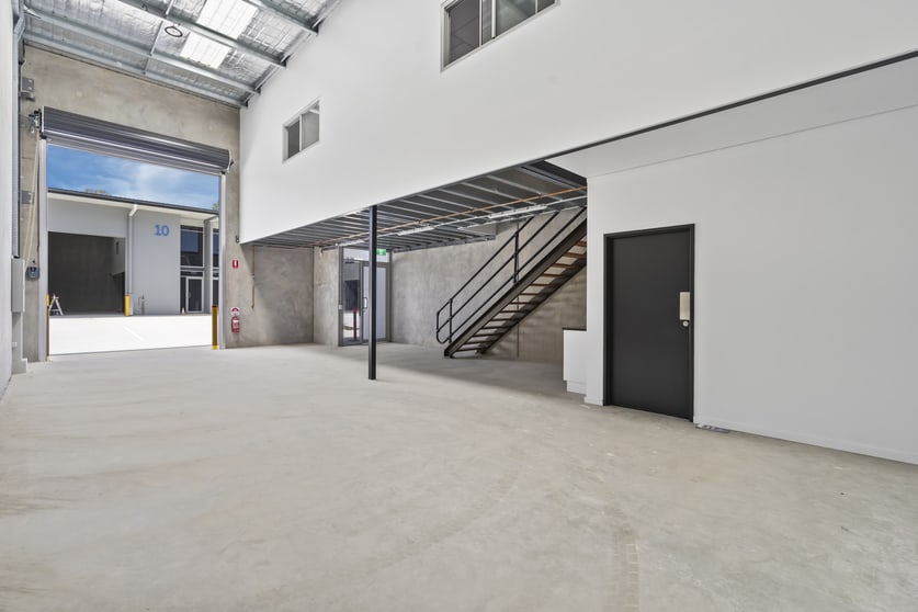 Click to view all images 8/15 Warehouse Circuit Yatala QLD 4207 - Image 1