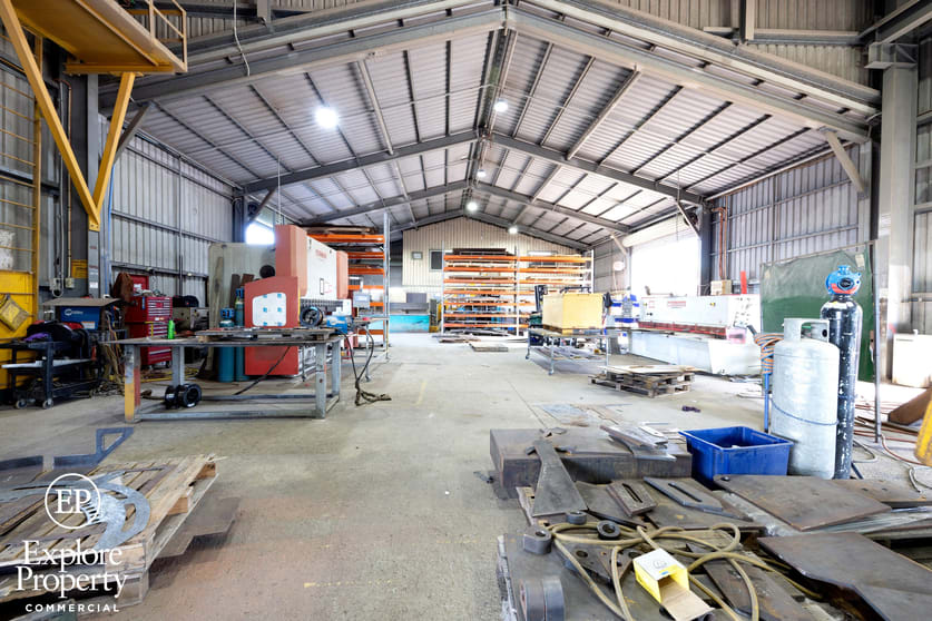 Click to view all images 52-56 Enterprise Street Paget QLD 4740 - Image 3