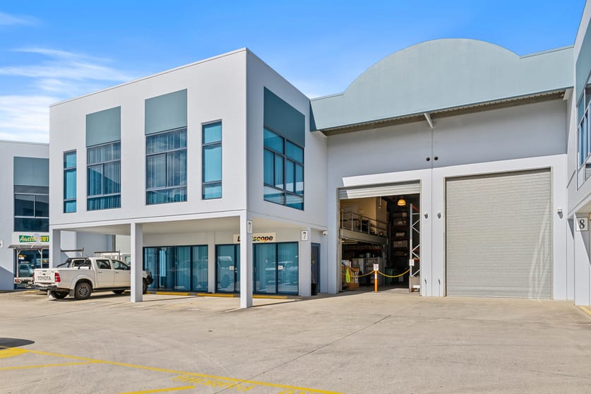 Click to view all images 7/3-5 Deakin Street Brendale QLD 4500 - Image 3