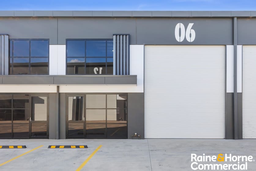 Click to view all images 6/23 Houtman Street Wagga Wagga NSW 2650 - Image 1