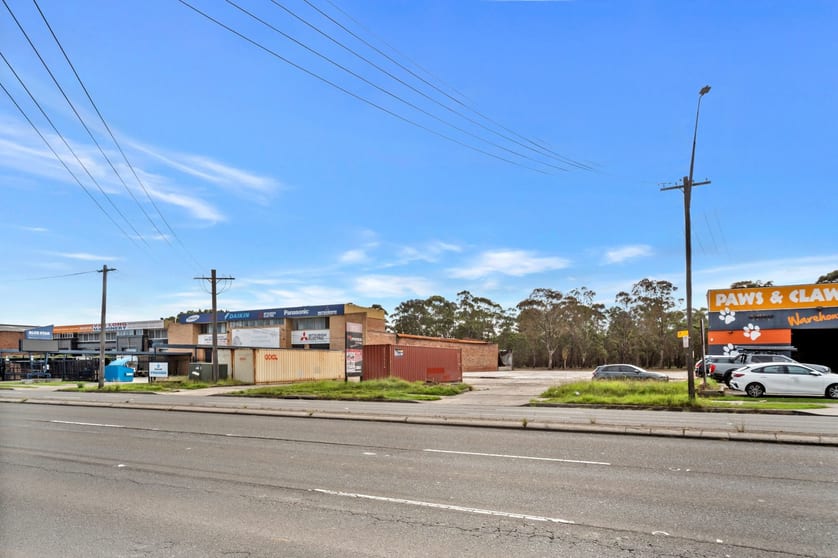 Click to view all images 275 Milperra Road Revesby NSW 2212 - Image 2