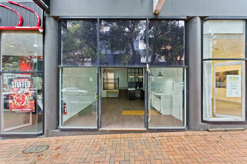 Click to view all images 3/450 Elizabeth Street Surry Hills NSW 2010 - Image 1