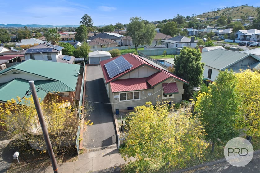 14 Dean Street Tamworth NSW 2340 - Image 3