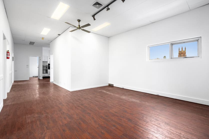 Click to view all images 101/2 Roy Street Geelong VIC 3220 - Image 2