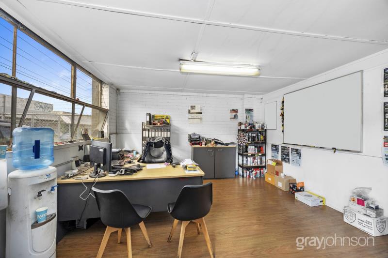 Click to view all images 57-59 Fallon Street Brunswick VIC 3056 - Image 3